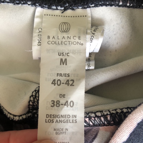 Balance Collection Floral Cropped Workout Leggings Sz M - Picture 5 of 7